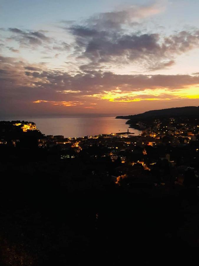 Appartement Cassis Vue Mer D'Exception المظهر الخارجي الصورة